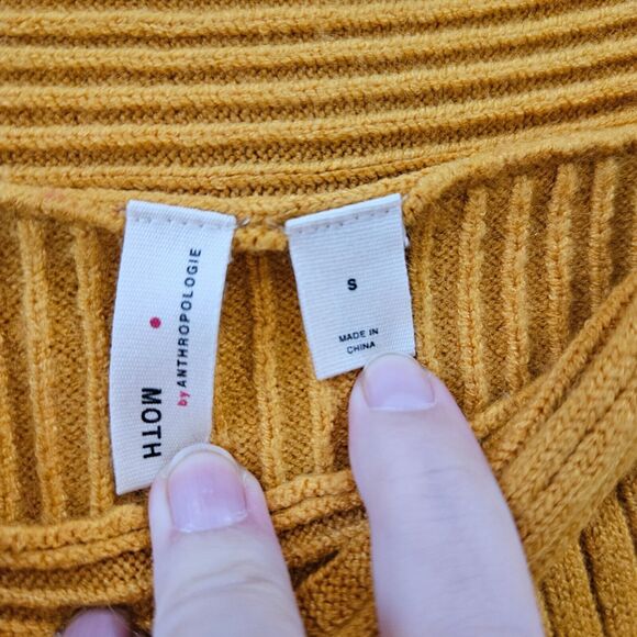 Anthropologie Moth Women's Dancer Off the Shoulder Sweater Small Mustard Yellow - Picture 4 of 9